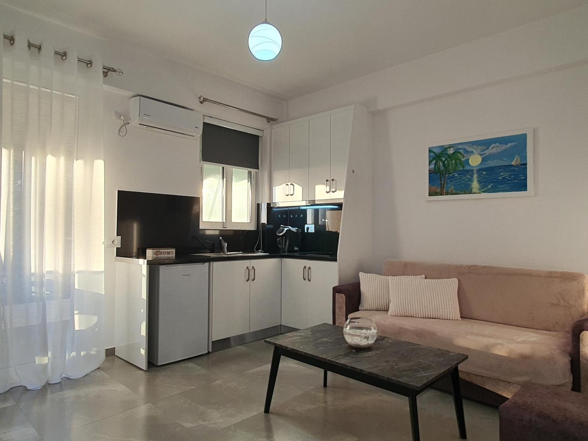 Flore Rooms Sarandë Habitación foto